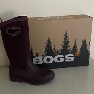 BOGS boots, size 8